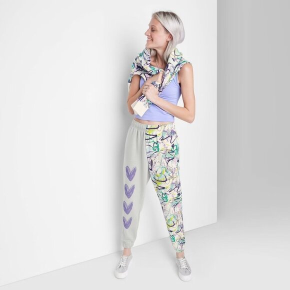 Wild Fable Joggers Sweatpants Graffiti High Rise Gray Fleece NWT - Picture 1 of 10